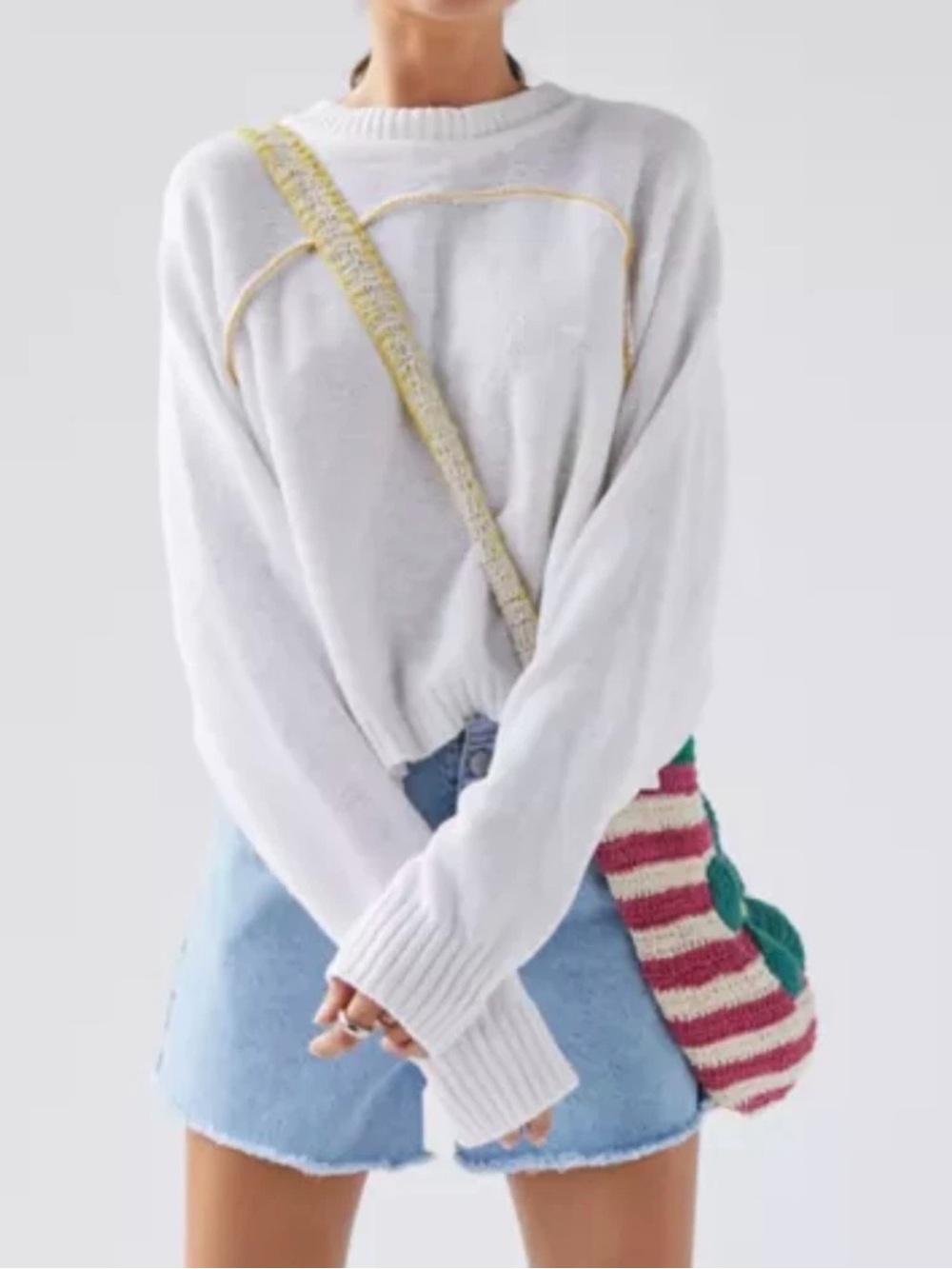 BDG Urban Outfitters Danica white slouchy relaxed sweater NWT Medium OB1454181
